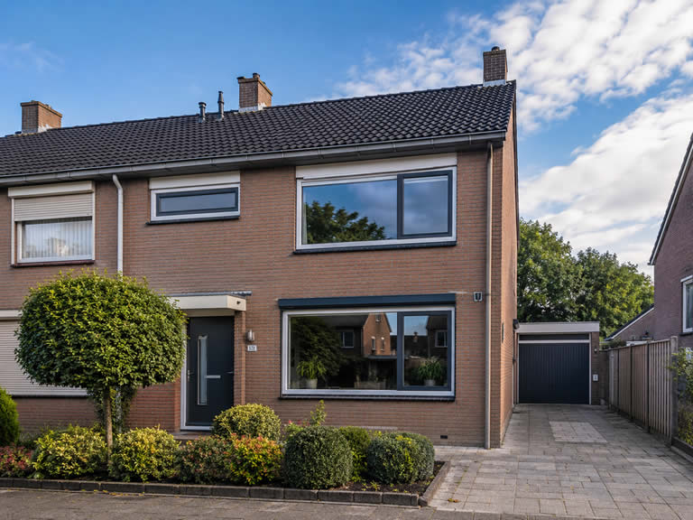 Hoogwaardig GEALAN kunststof raamprofiel met inbraakwerend hang- en sluitwerk